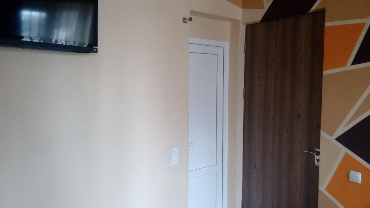 Hotel Isani Tbilisi Zewnętrze zdjęcie