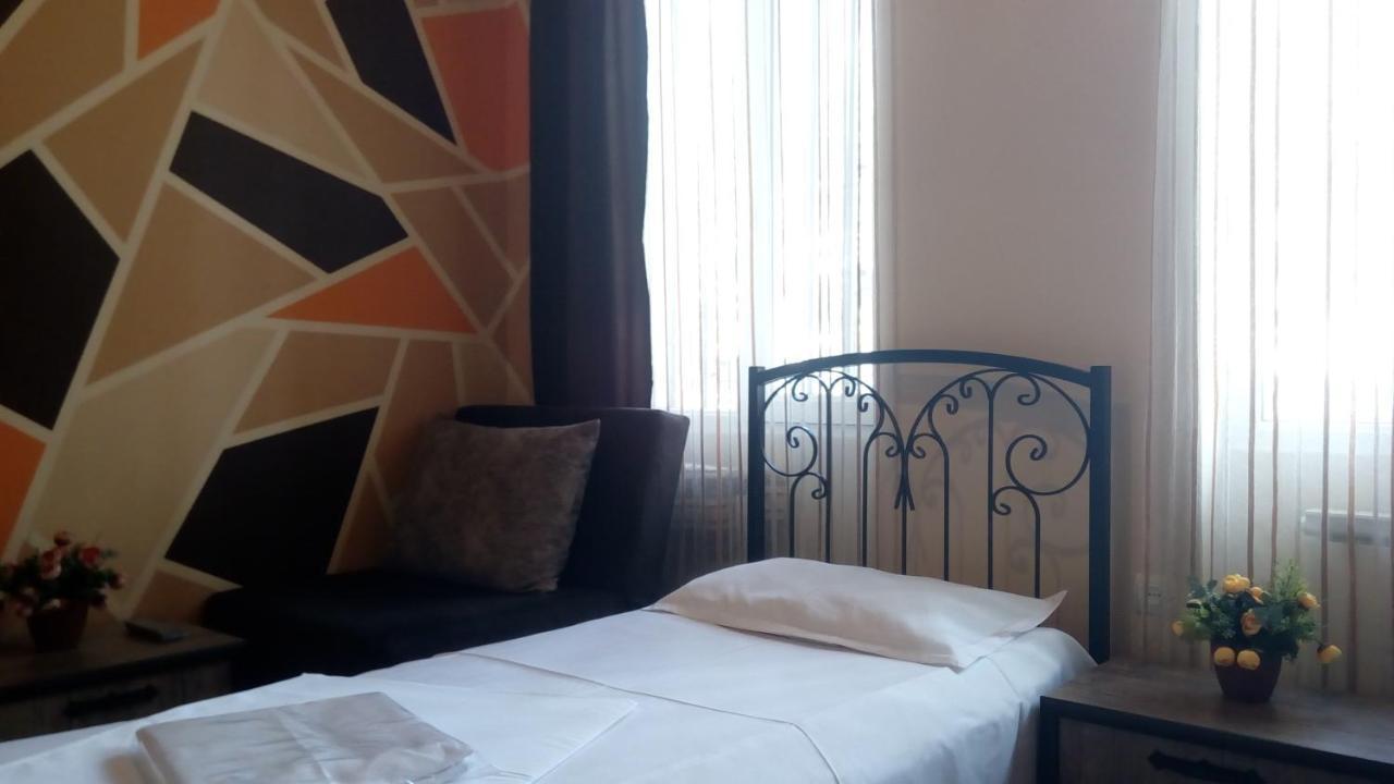 Hotel Isani Tbilisi Zewnętrze zdjęcie
