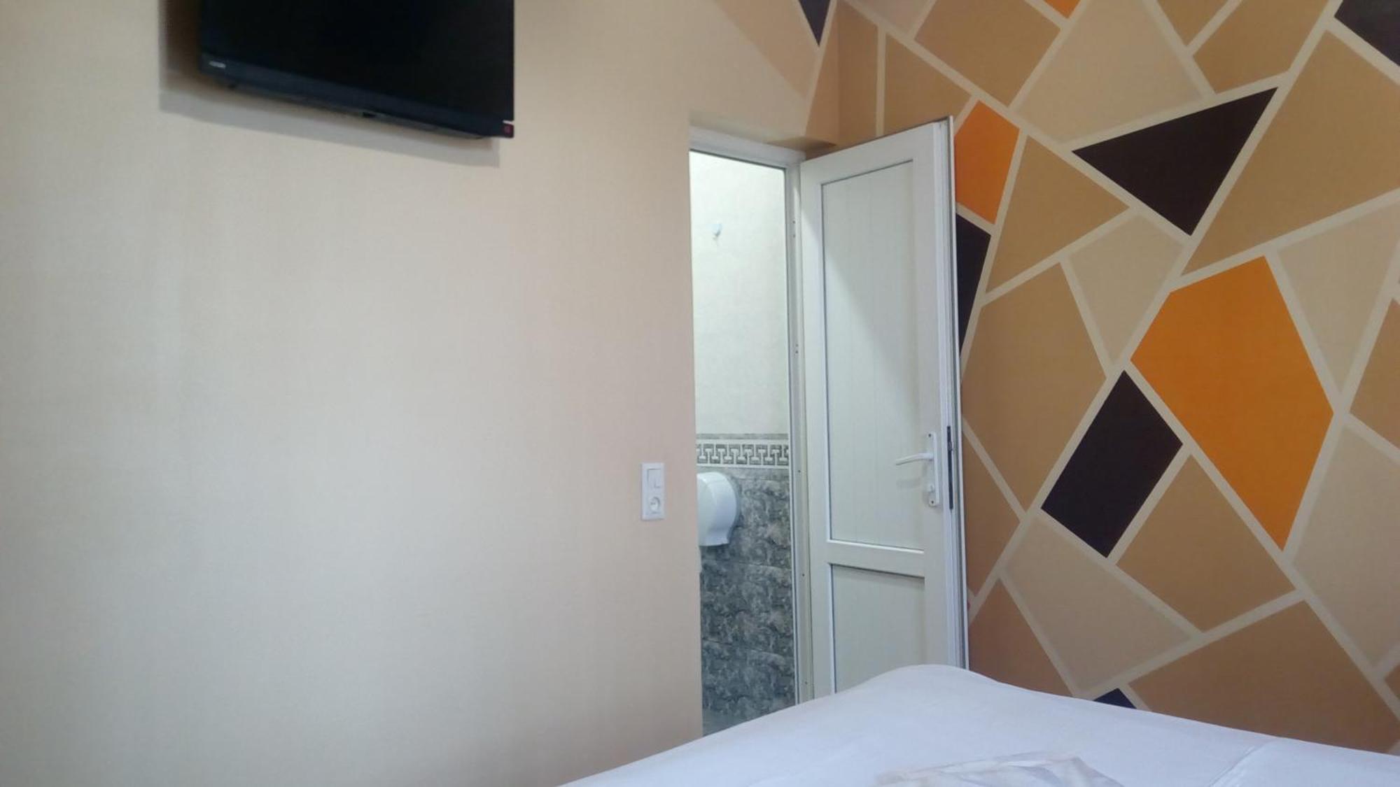 Hotel Isani Tbilisi Pokój zdjęcie
